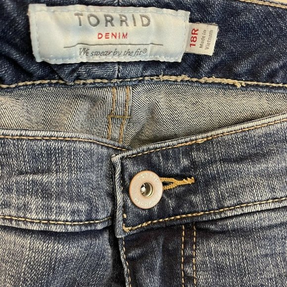 Torrid Bootcut Jeans Size 18 - Picture 6 of 7